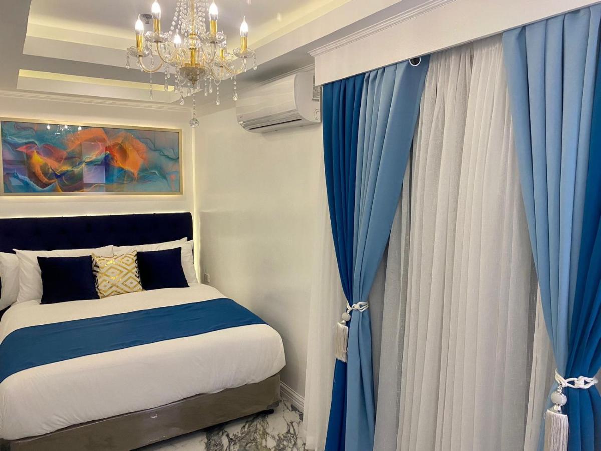Makati Isabela Luxury Apartment *