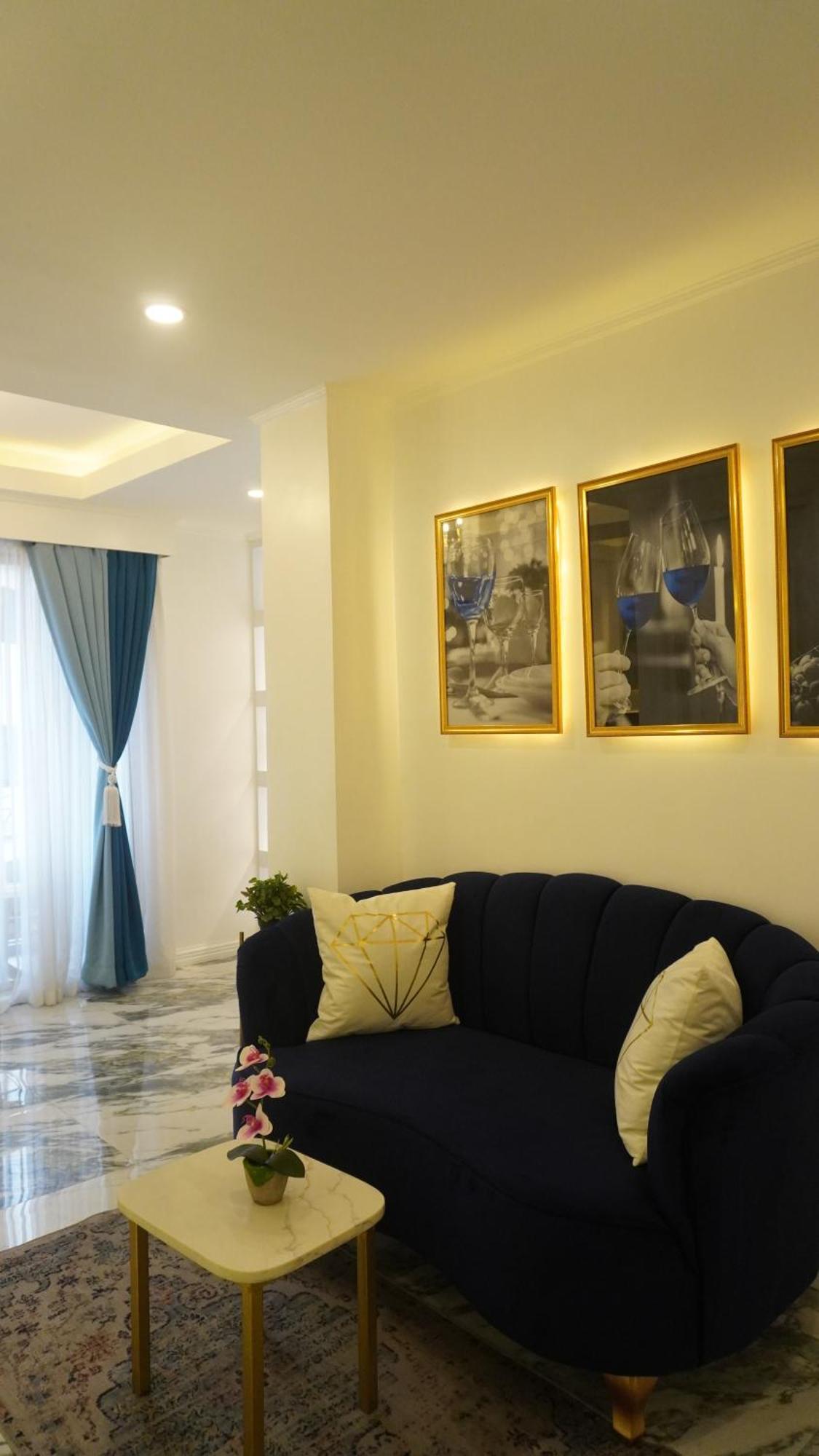 Makati Isabela Luxury Apartment