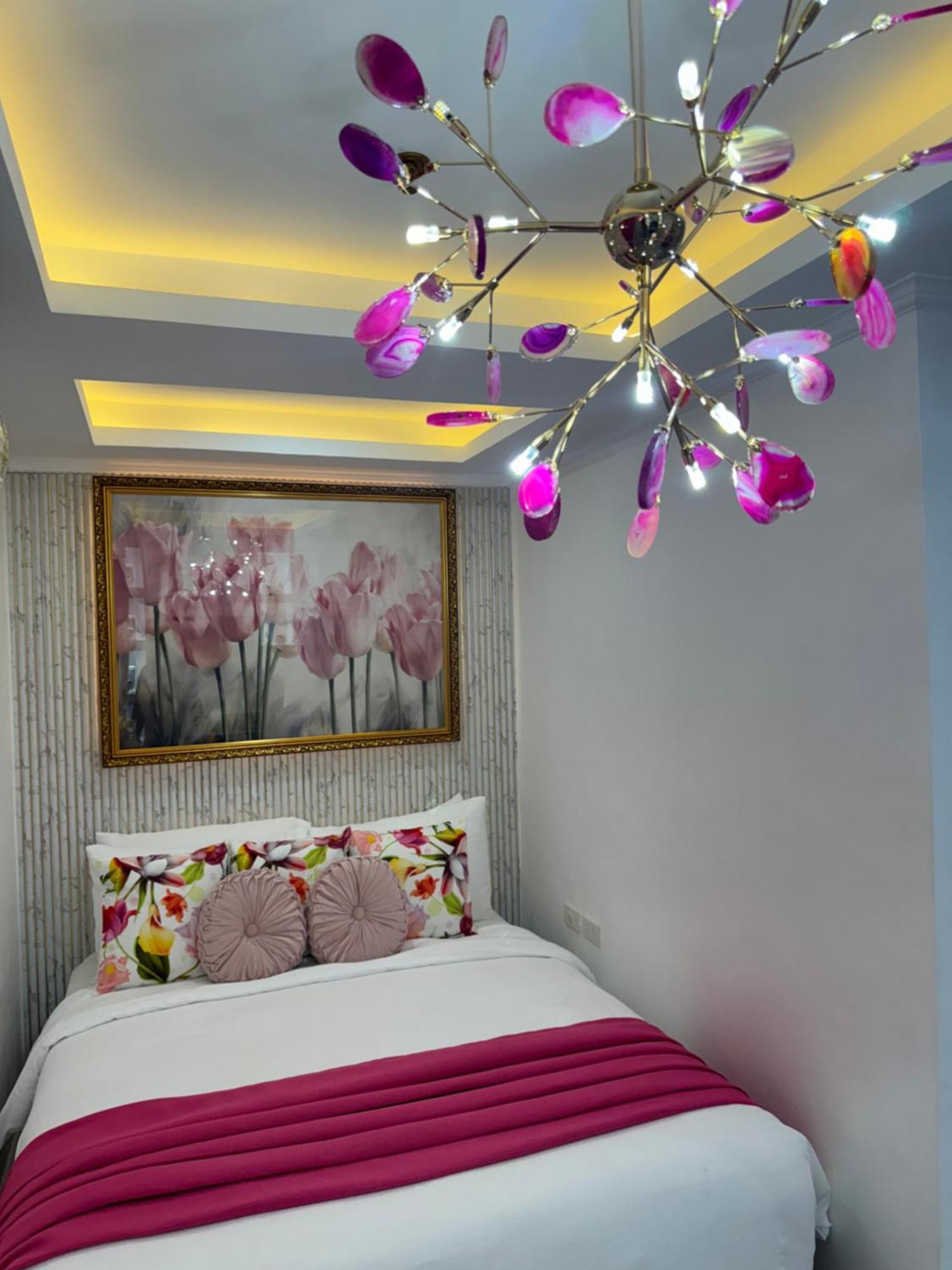 Makati Isabela Luxury