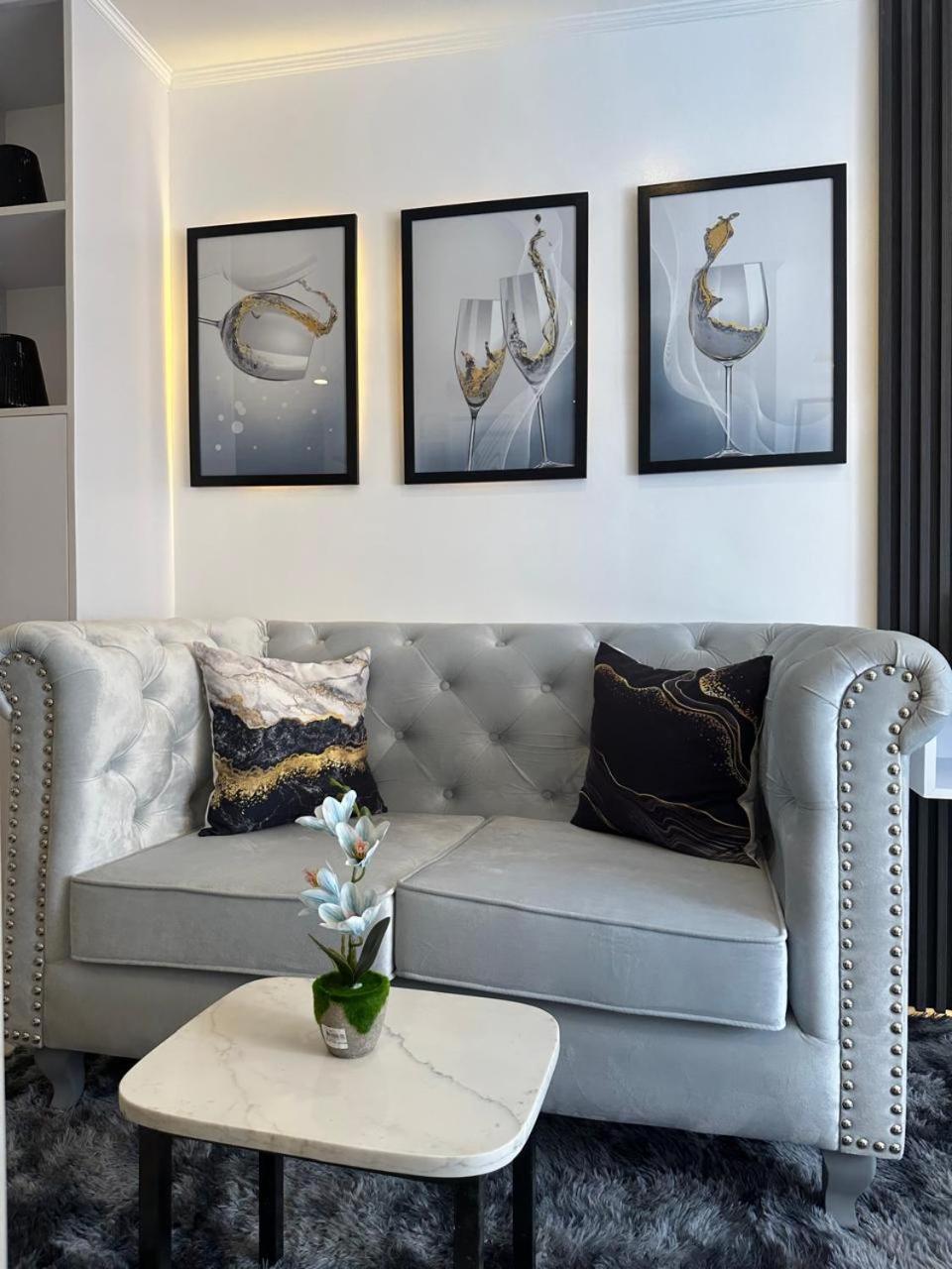 Makati Isabela Luxury