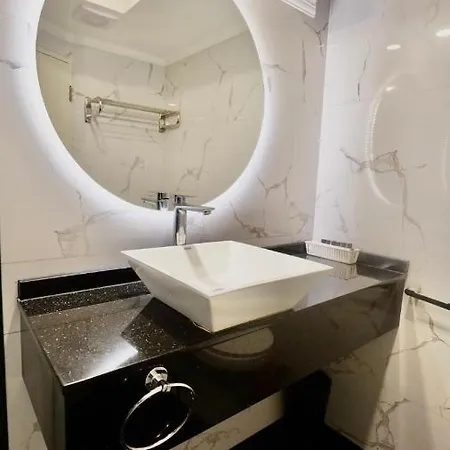 Makati Isabela Luxury Apartment Manila Exterior photo