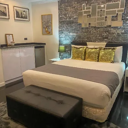 Makati Isabela Luxury Apartment Manila Exterior photo
